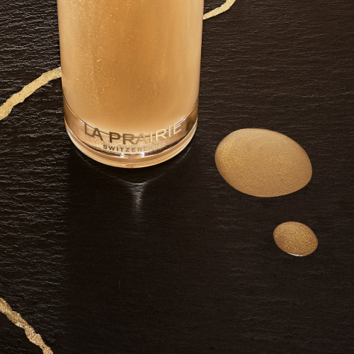 Essence vàng Pure Gold Revitalising Essence